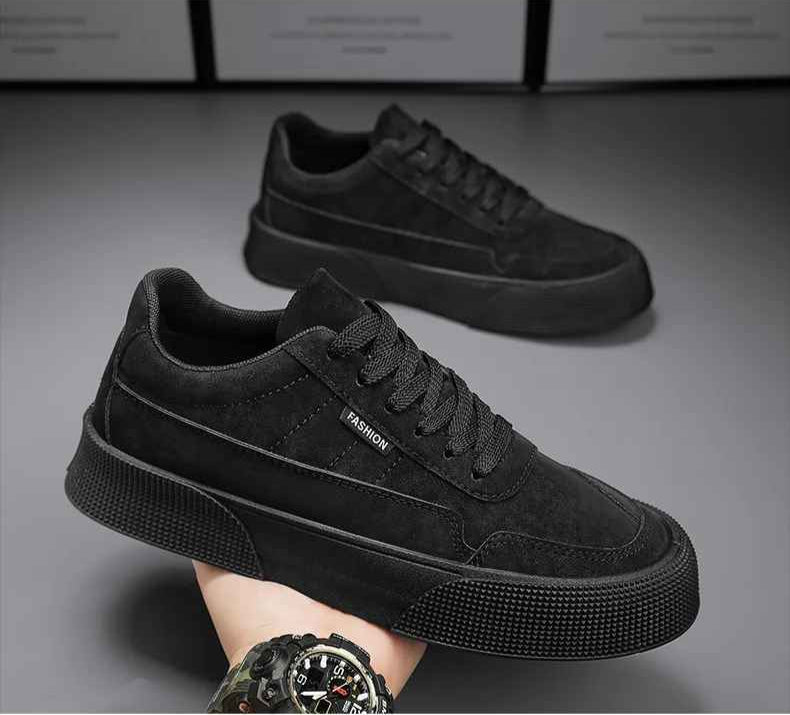 Magnus Men’s Casual Sneaker