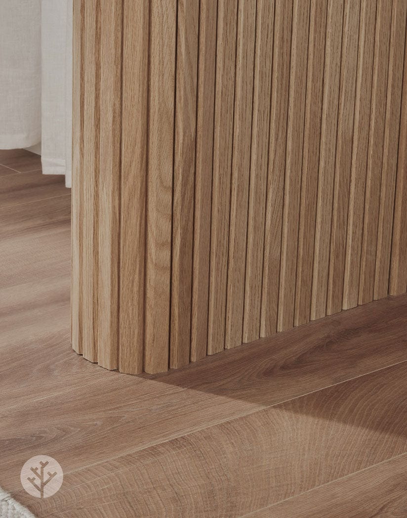 Flutto™ Oak Slat Flexible Tambour Wood Panels