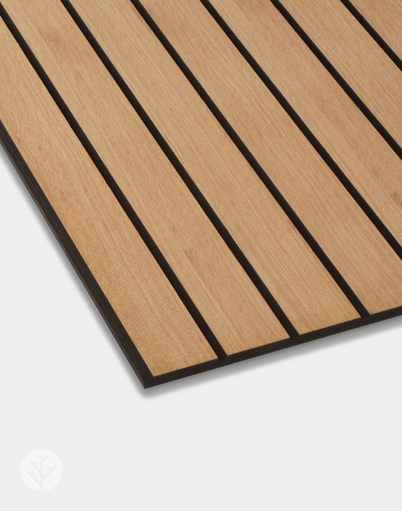 Slatpanel®  Elegance | Luxury Oiled Oak | Wide Slat Wood Wall Panels